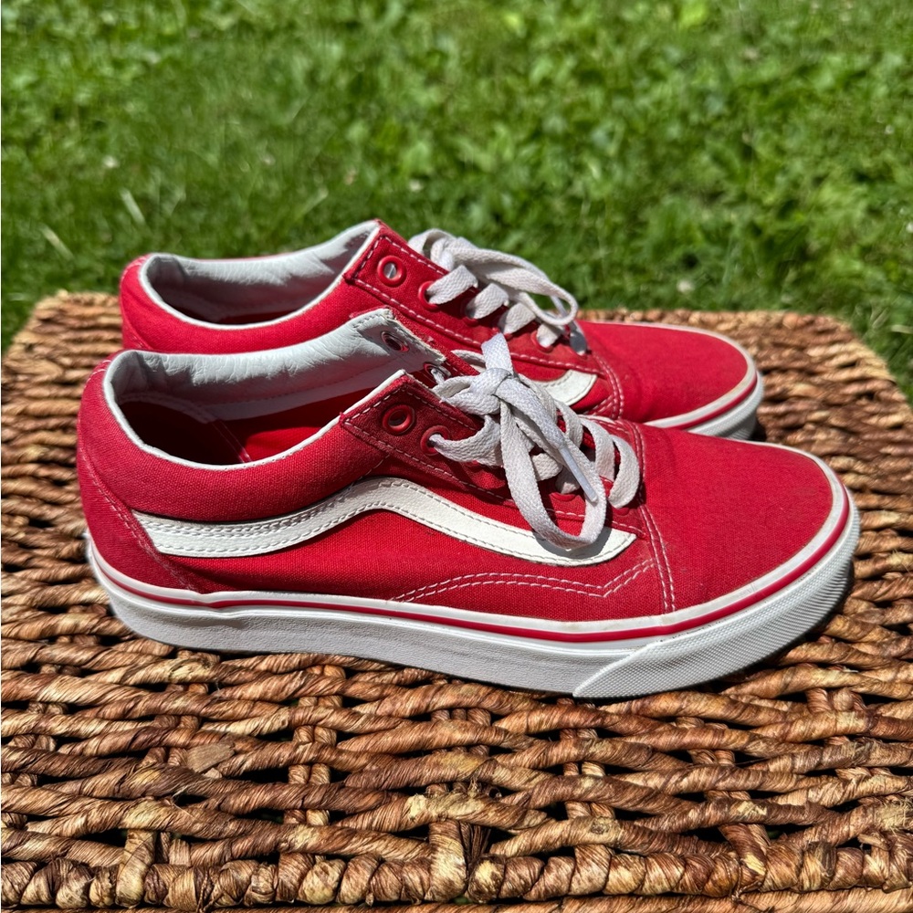 Vans Red & White Women’s Shoes - Picture 4 of 7
